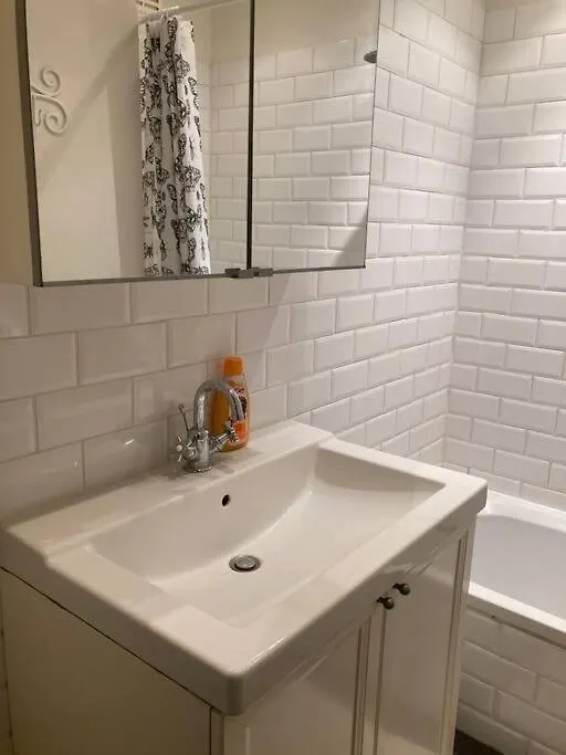 Charming Sunny 100M2 Entire Apartment With 2 Bedrooms Brasschaat 0*,