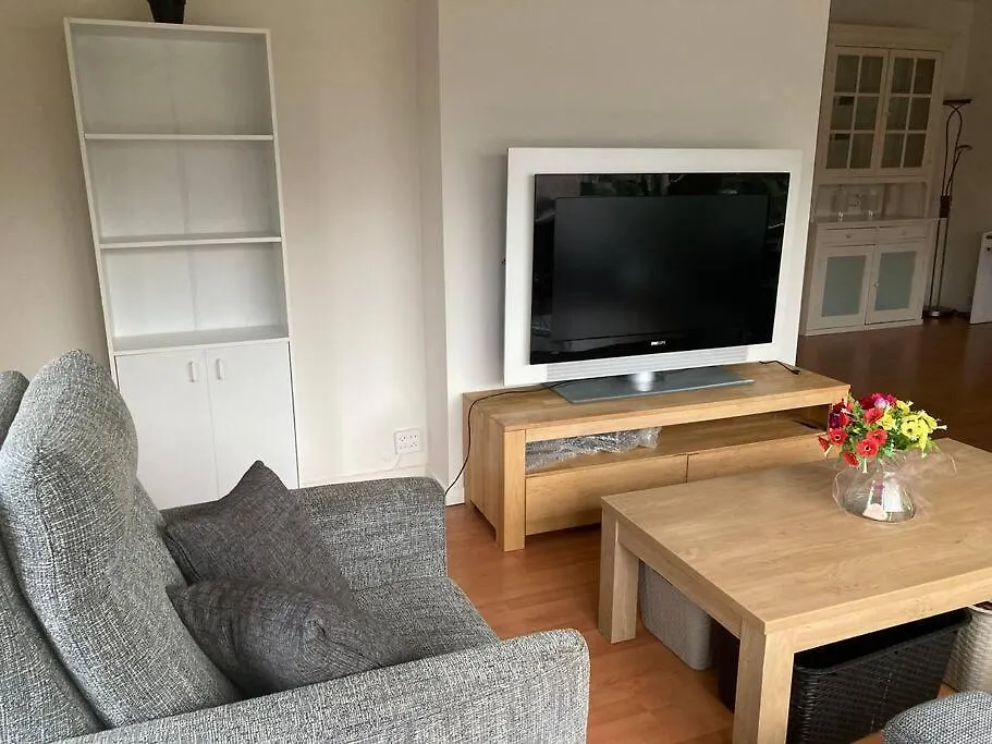 Charming Sunny 100M2 Entire Apartment With 2 Bedrooms Brasschaat