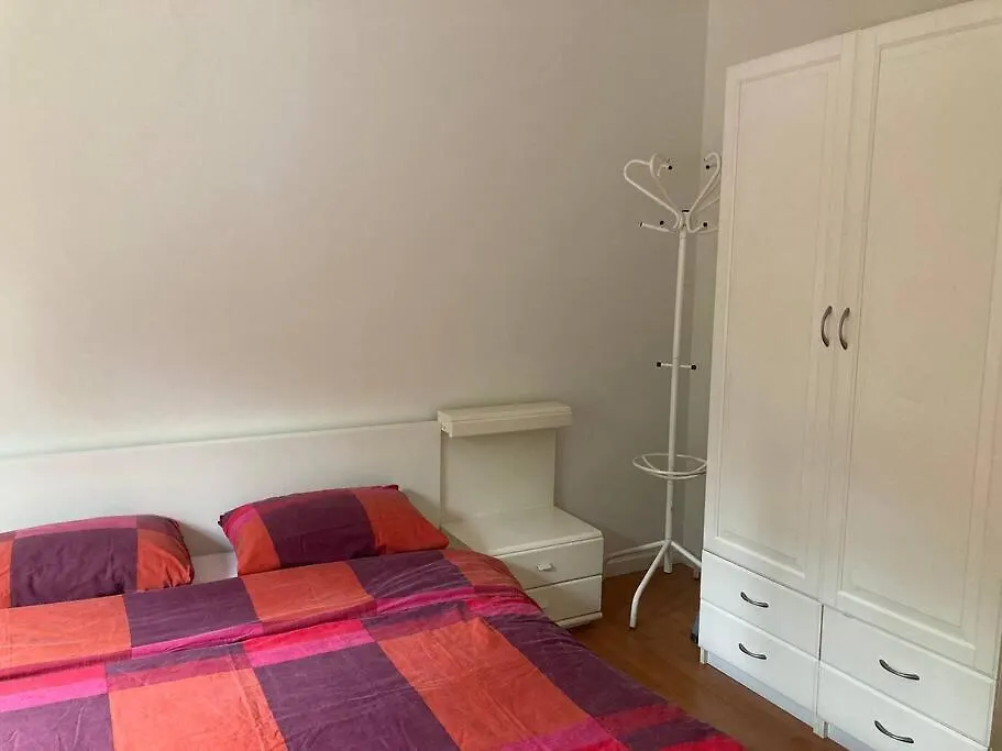 Charming Sunny 100M2 Entire Apartment With 2 Bedrooms Brasschaat 0*,  Belgium
