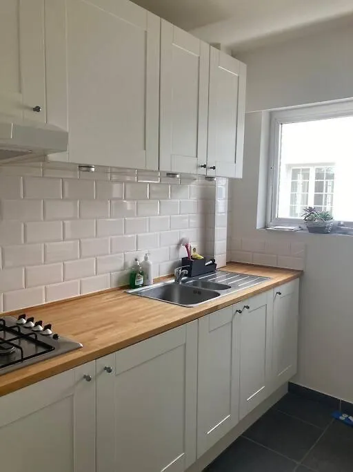 Charming Sunny 100M2 Entire Apartment With 2 Bedrooms Brasschaat