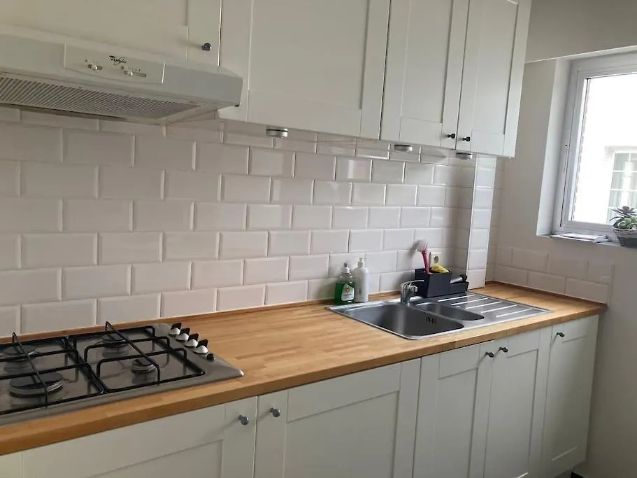 Charming Sunny 100M2 Entire Apartment With 2 Bedrooms Brasschaat
