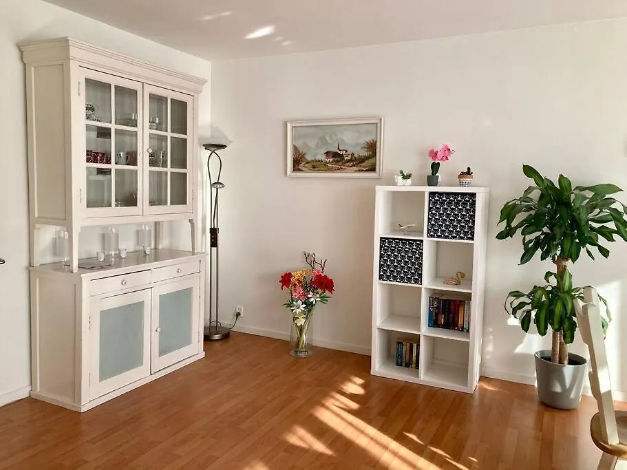 Charming Sunny 100M2 Entire Apartment With 2 Bedrooms Brasschaat 0*,